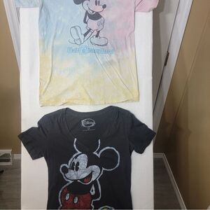 Woman's Vintage 2 Pack Disney Mickey Mouse Shirts Size Small You get 2 Shirts